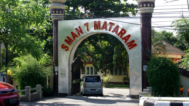 SMAN 7 Mataram tempat Baiq Nuril pernah bekerja. (Foto: Jafri Anto/kumparan)