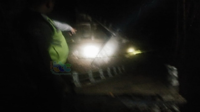 74 KK Terisolir akibat Putusnya Jembatan di Clebung, Bojonegoro (1)