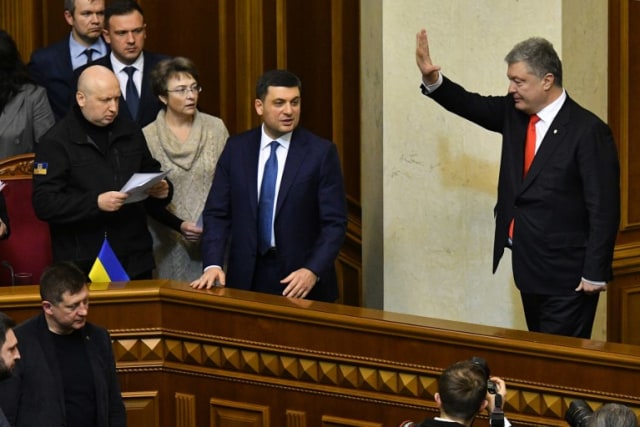 Presiden Ukraina Petro Poroshenko mengusulkan diberlakukannya darurat militer di perbatasan Ukraina dan Rusia. (Foto: AFP/GENYA SAVILOV)