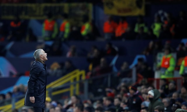 Jose Mourinho di laga Manchester United vs Young Boys. (Foto: REUTERS/Phil Noble)
