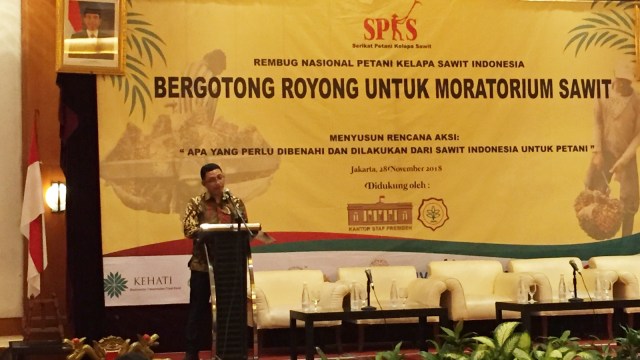Ketua Umum SPKS, Mansuetus Darto di Rembug Nasional Petani Kelapa Sawit Indonesia 2018 di Hotel Redtop, Jakarta Pusat. (Foto: Abdul Latif/kumparan)