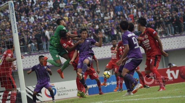 Pertandingan Semifinal Liga 2 antara Persita Tangerang vs Semen Padang (Foto: Dok. Liga Indonesia)