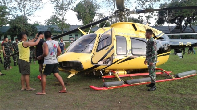 Helikopter mendarat mendadak di Makassar. (Foto: Dok. Istimewa)