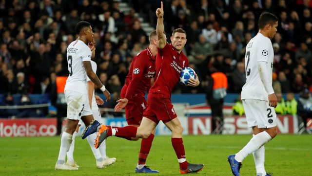 James Milner rayakan gol ke gawang PSG. (Foto: Action Images via Reuters/Andrew Boyers)