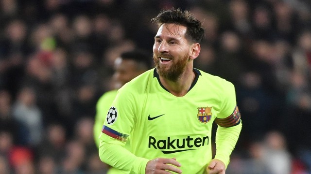 Messi dengan wajah semringah. (Foto: AFP/Emmanuel Dunand)