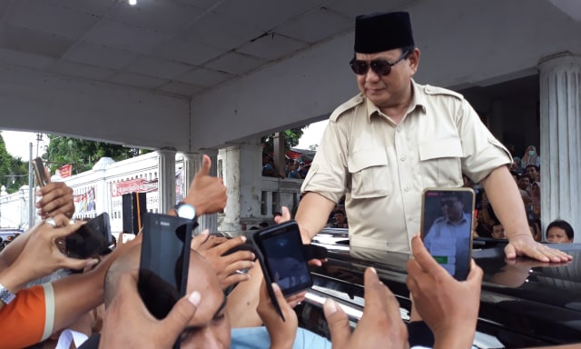 Prabowo: Jangan Agungkan Prabowo-Sandi