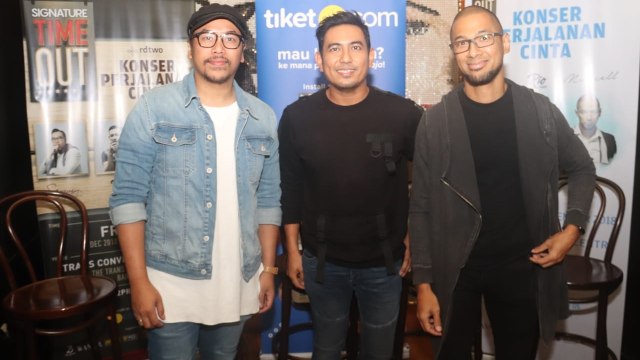 Sammy Simorangkir (kiri), Rio Febrian (tengah), Marcell Siahaan (kanan). (Foto: Munady Widjaja)