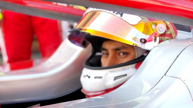 Muhammad Sean Ricardo Gelael melakukan persiapan dengan Prema Racing. (Foto: Anju Christian P. Silaban/kumparan)