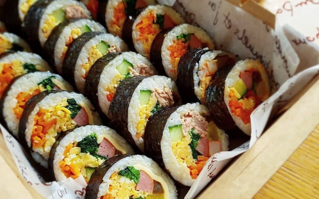 chamchi kimbap (Foto: Instagram @purebake_)