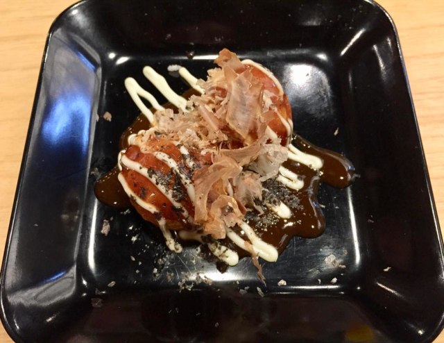 Takoyaki khas Osaka dari Shabujin (Foto: Safira Maharani/ kumparan)