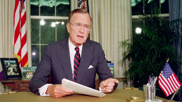 Presiden AS George H. W Bush pada tanggal 27 September 1991. (Foto: Luke Frazza / AFP)