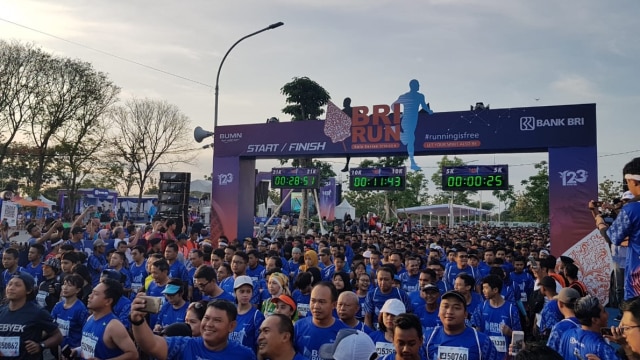 Suasana BRI Run 2018 di Surakarta.
 (Foto: Dok. BRI)
