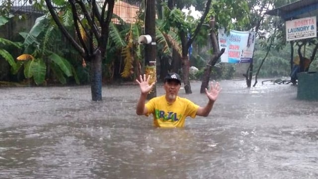 Banjir di Kelurahan Rawaterate, Cakung, Jakarta Timur. (Foto: Twitter@BPBDJakarta)