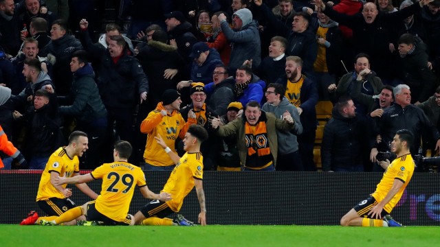 Para pemain Wolves merayakan gol Diogo Jota ke gawang Chelsea. (Foto: REUTERS/Eddie Keogh )