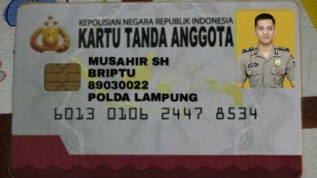 Polisi Gadungan yang Ditangkap Polda Lampung. (Foto: Dok. Polda Lampung)
