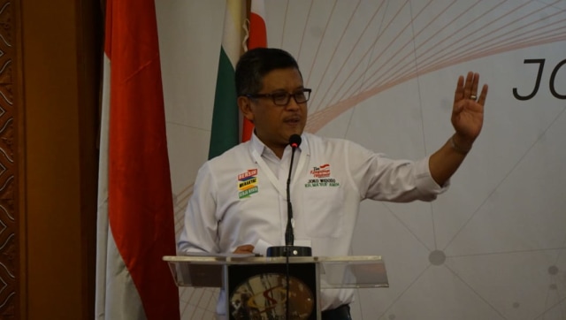 Sekjen PDIP Hasto Kristiyanto dalam acara Workshop Kepelatihan Tim Pemenangan Jokowi - Ma'aruf Amin, Jumat (7/12). (Foto: Iqbal Firdaus/kumparan)