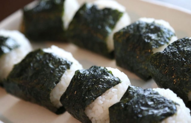 Untuk pertama kalinya onigiri masuk ke daftar Bib Gourmand. (Foto: Dok. JAPAN Forward)