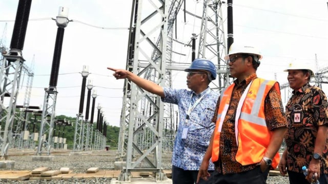 Saluran Udara Tegangan Ekstra Tinggi (SUTET) 500 kV Balaraja-Gandul. (Foto: Foto: Dok. PLN)