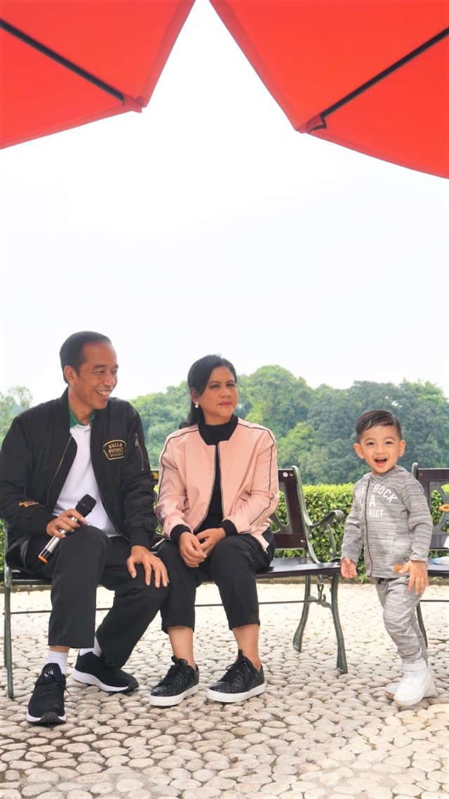 Presiden Joko Widodo dan Keluarga Santai di Green Garden, Kebun Raya Bogor. (Foto: Yudhistira Amran Saleh/kumparan)