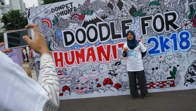 Keseruan Doodle For Humanity Dompet Dhuafa di CFD Sudirman Jakarta. (Foto: Iqbal Firdaus/kumparan)