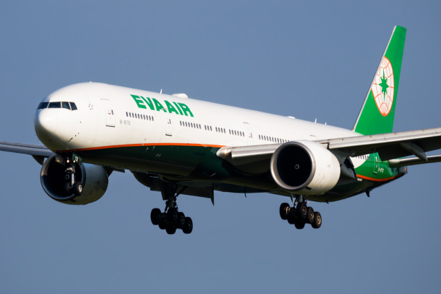 Pesawat EVA Air (Foto: Shutter Stock)