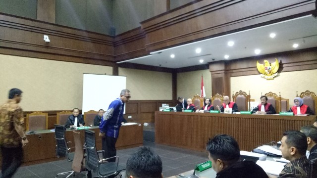 Plt Gubernur Aceh Nova Iriansyah menjadi saksi dalam sidang kasus dugaan suap dengan terdakwa Gubernur Aceh nonaktif, Irwandi Yusuf. (Foto: Adhim Mugni Mubaroq/kumparan)