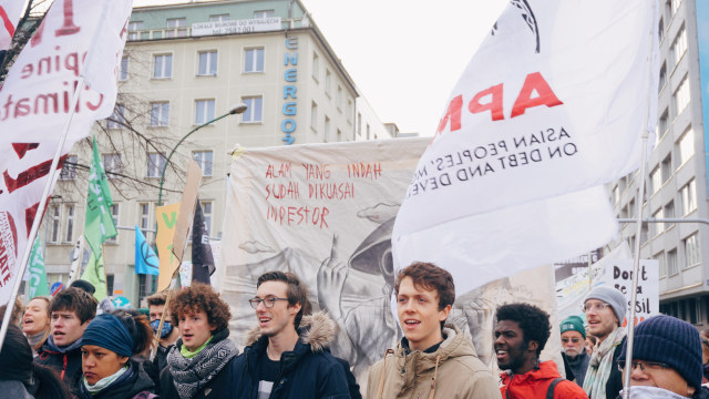 Turun ke Jalanan di Polandia Demi Kampanyekan Masalah Perubahan Iklim
