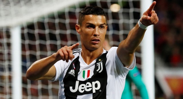 Berita Terkini: Ronaldo Tantang Messi Hijrah ke Serie A