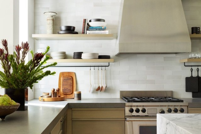 Ingin Hemat Saat Renovasi Dapur? Kenali Pilihan Bahan Kitchen Set Ini! (12522)