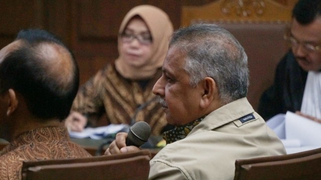 Direktur utama PT PLN Sofyan Basir menjadi saksi untuk terdakwa mantan wakil ketua komisi VII DPR Eni Maulani Saragih di pengadilan Tipikor. (Foto: Irfan Adi Saputra)
