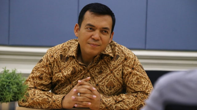 Direktur Utama PT. Krakatau Steel, Silmy Karim ketika mengunjungi kantor kumparan. Foto: Iqbal Firdaus/kumparan