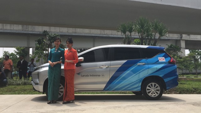 Mitsubishi Xpander resmi menjadi kendaraan operasional awak kabin Garuda Indonesia.  (Foto: Aditya Pratama Niagara/kumparanOTO)