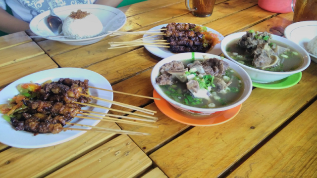 6 Tempat Makan Enak di Bintaro yang Ramah di Kantong (6)