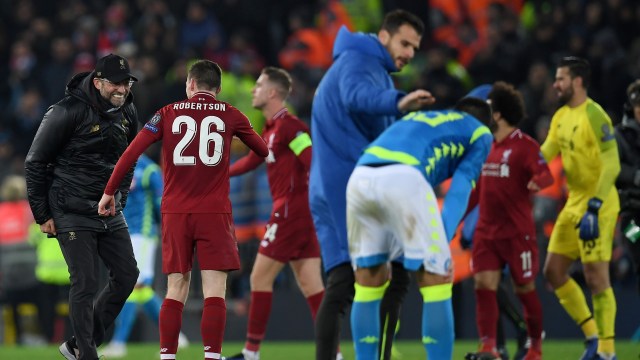 Dikalahkan Liverpool, Napoli terdepak dari Liga Champions 2018/19. (Foto: Paul ELLIS / AFP)