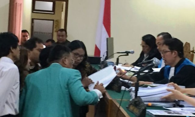 Gubernur Bali Diminta Konsisten Ganti Batubara di PLTU Celukan Bawang