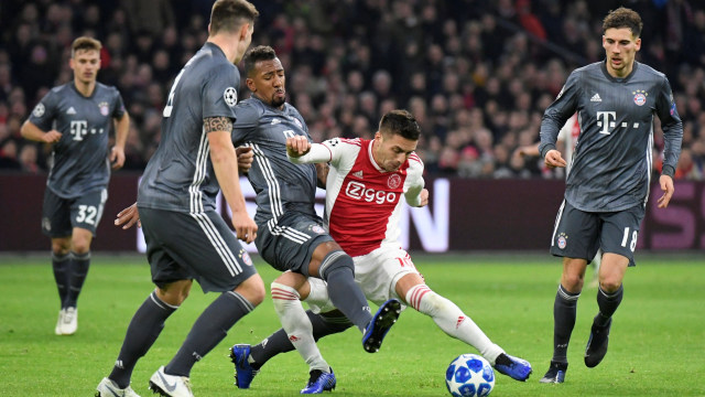 Laga thriller Ajax vs Bayern. (Foto: REUTERS/Piroschka van de Wouw)