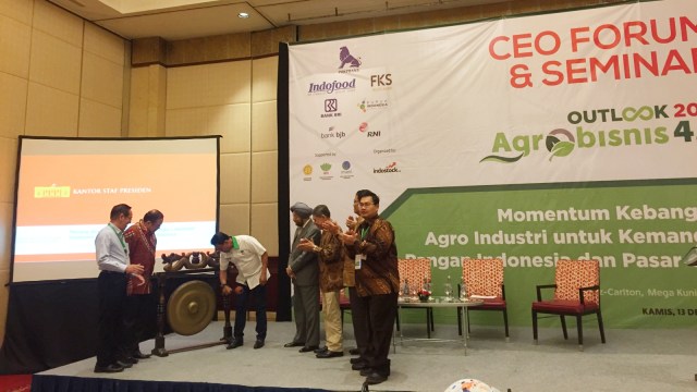 Kepala Staf Kepresidenan, Moeldoko membuka acara CEO dan Forum Outlook 2019 Agribisnis di Hotel Ritz Carlton, Jakarta Selatan. (Foto: Abdul Latif/kumparan)