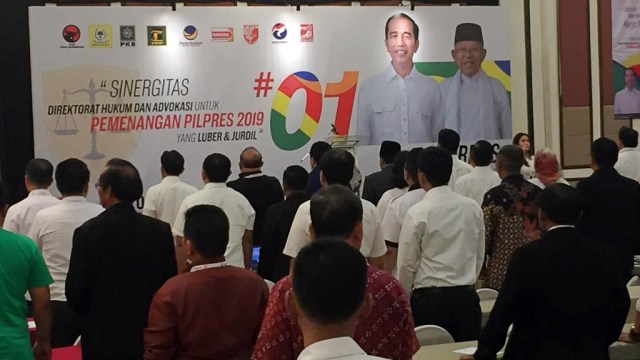 Suasana Rakornas TKN bidang hukum Jokowi-Ma'ruf Amin di Hotel Acacia, Salemba, Kamis (13/12) (Foto: Rafyq Alkandy/kumparan)