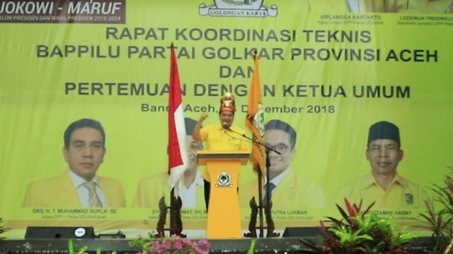 Ketua Umum Partai Golkar Airlangga Hartarto di acara Rapat Koordinasi Teknis Bappilu Partai Golkar di Provinsi Aceh. (Foto:  Zuhri Noviandi/kumparan)