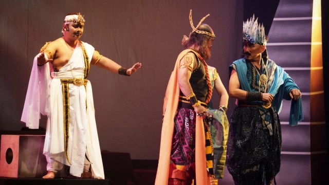 Opera Ramayana di ISBI Bandung, Ketika Kebenaran Ditentukan Anak Panah (4)