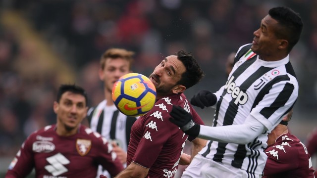Derby della Mole antara Juventus dan Torino musim 2017/18. (Foto: AFP/Marco Bertorello)