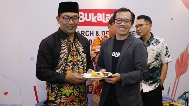 Peresmian kantor riset Bukalapak di Bandung oleh Ridwan Kamil. (Foto: Bukalapak)