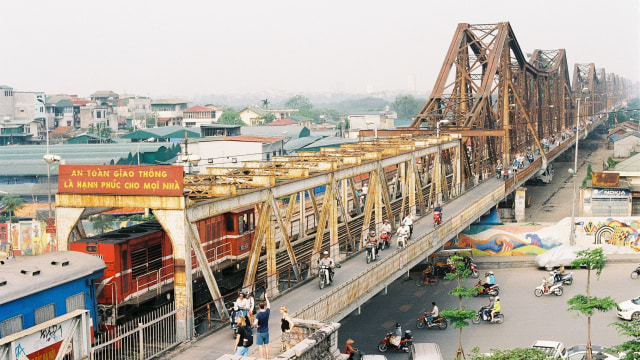Long Biên Bridge di Hanoi, Vietnam (Foto: Flickr/Hp-graphy)