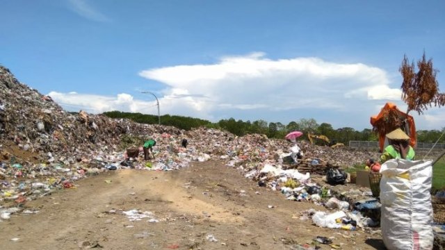 Aturan Pembatasan Kantong Plastik Tak Optimal, Volume Sampah Meningkat
