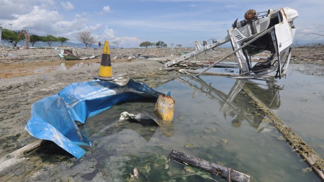 Bencana gempa bumi dan tsunami yang menimpa Palu, Sigi, dan Donggala (8/5/2018). (Foto: Antara/Mohamad Hamzah)