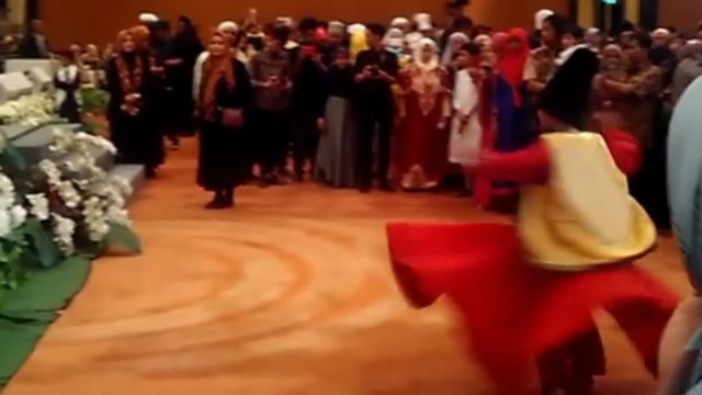 Digelar Tertutup, Ini 5 Fakta Resepsi Pernikahan Opick-Bebi Silvana (2)