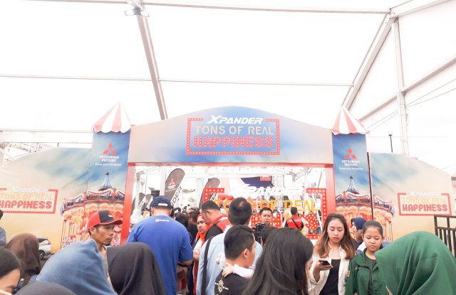 Meretas Kejenuhan Akhir Tahun bersama Mitsubishi Xpander Tons of Real Happiness 2018