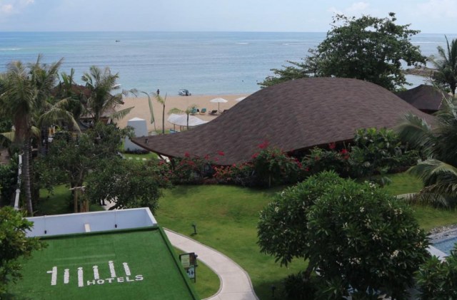 Boutique Hotel Eklektik dengan Pemandangan Pantai di Benoa