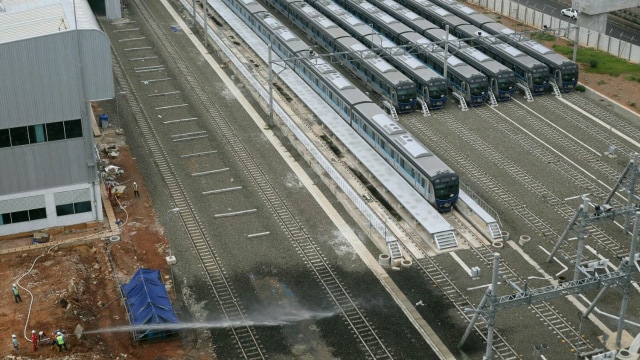 Suasana Depo kereta MRT (Ratangga), Lebak Bulus, Jakarta