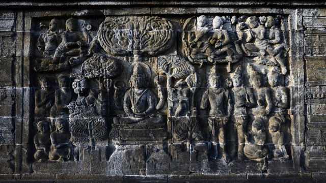 Relief di Candi Borobudur. Foto: AFP/GOH CHAI HIN